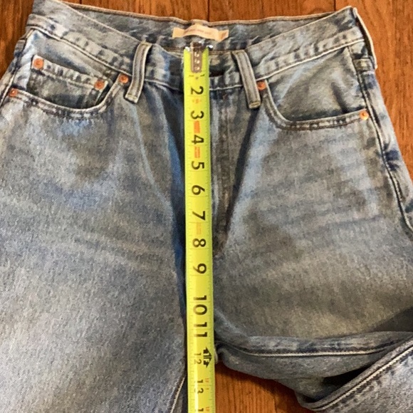 Levi’s rib cage wide leg, light wash denim blue jeans. Women’s size 27 - Picture 11 of 16